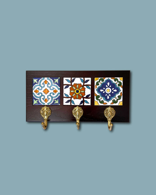 Decorative Key Hangar - Wood