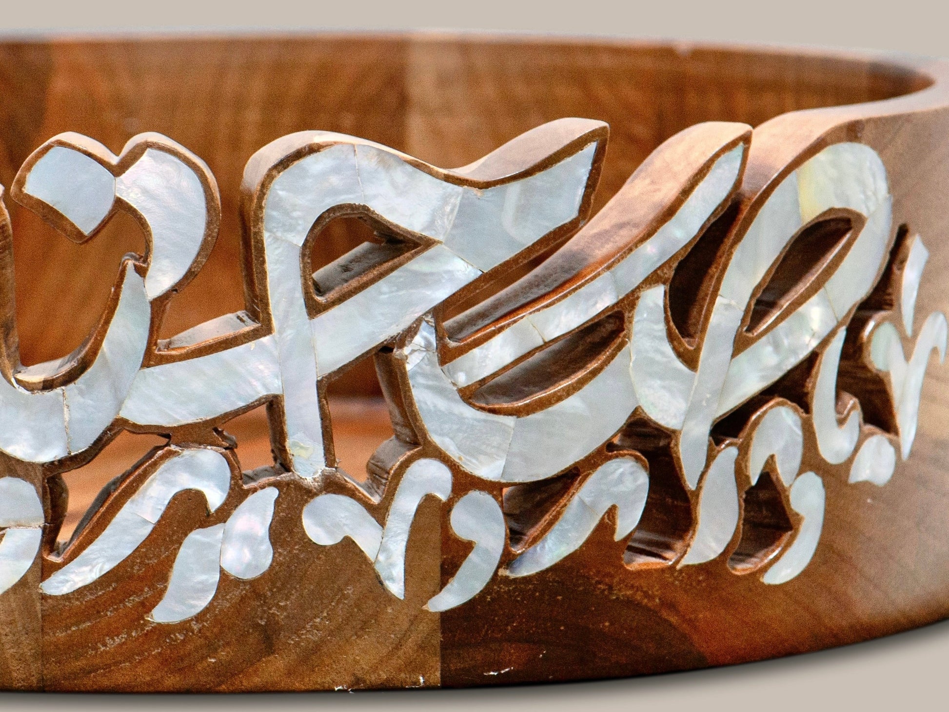 Engraved Serving Plate - Mother Pearl