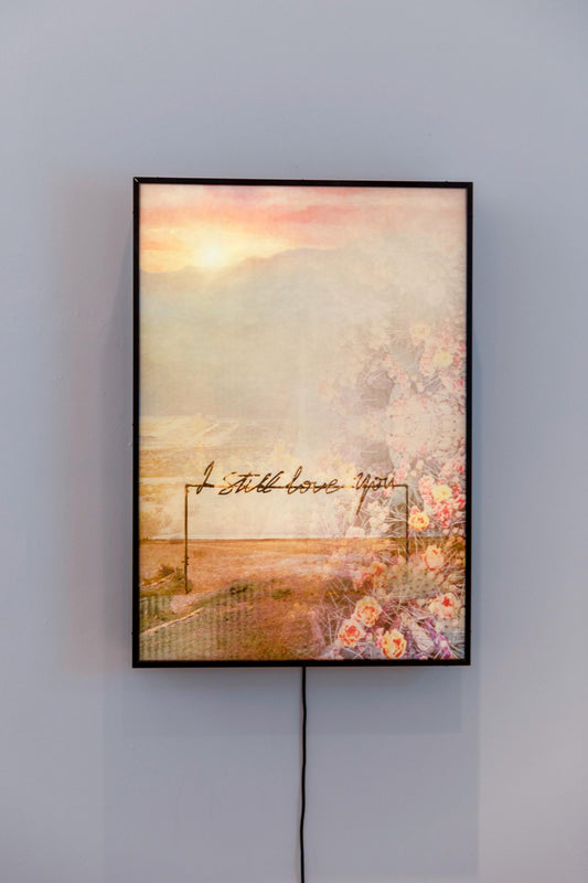 I Still Love You (Lenticular Lightbox) 2021